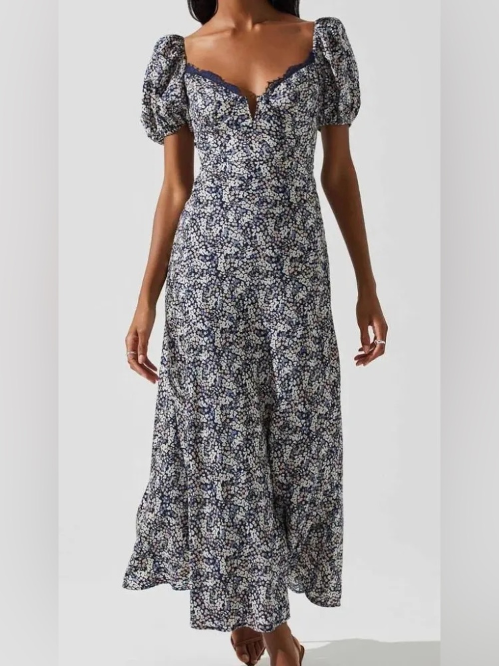 ASTR Sylvie Dress in Blue - Picture 2 of 2